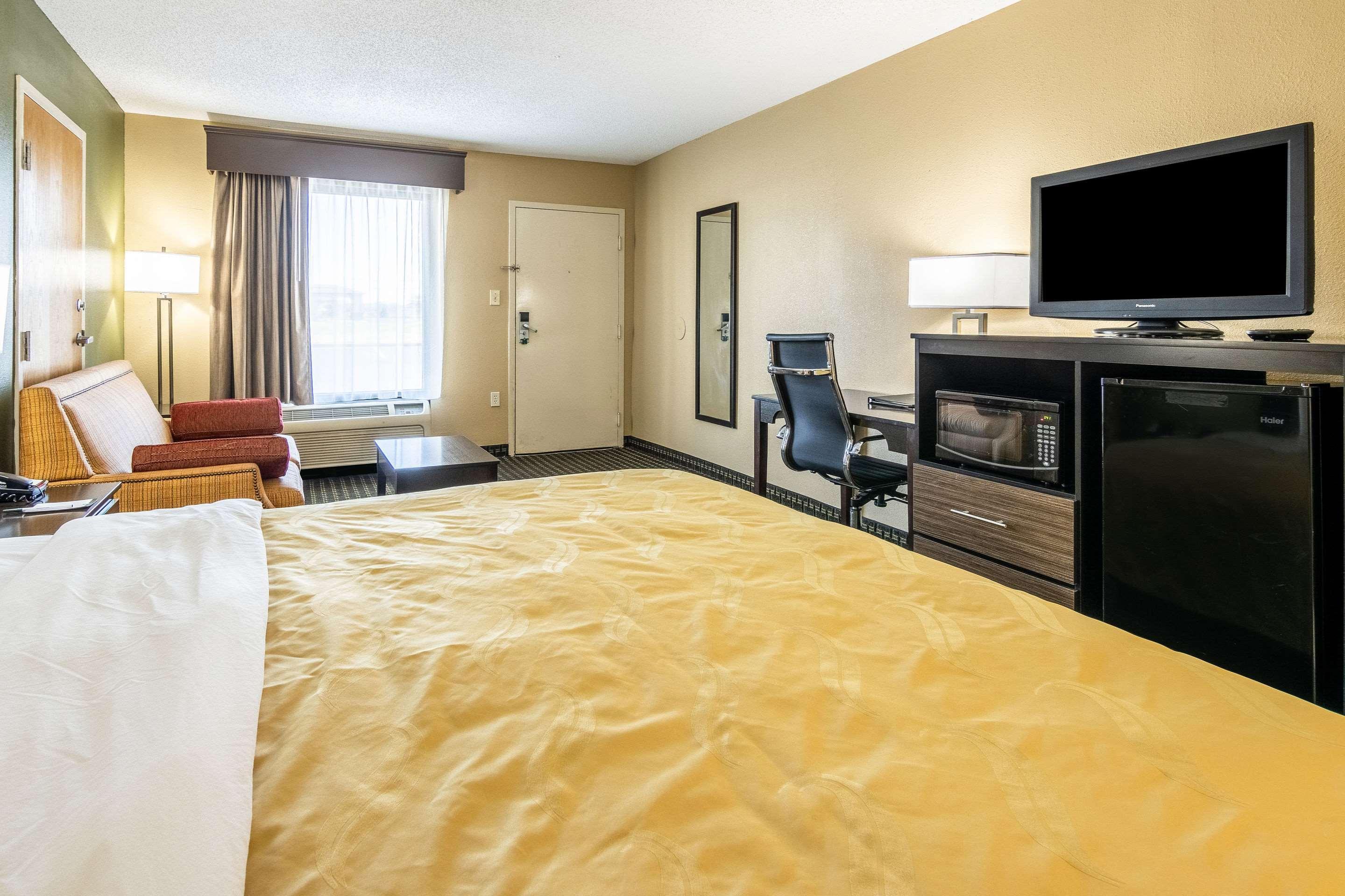 Quality Inn Perry - National Fairgrounds Area Exterior photo